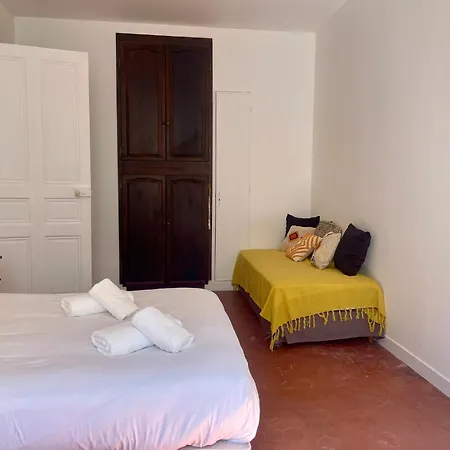 Le Zeus - St Henri Seafront Unique 2bedrooms