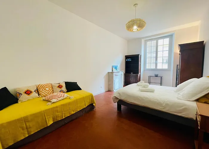 Le Zeus - St Henri Seafront Unique 2bedrooms *