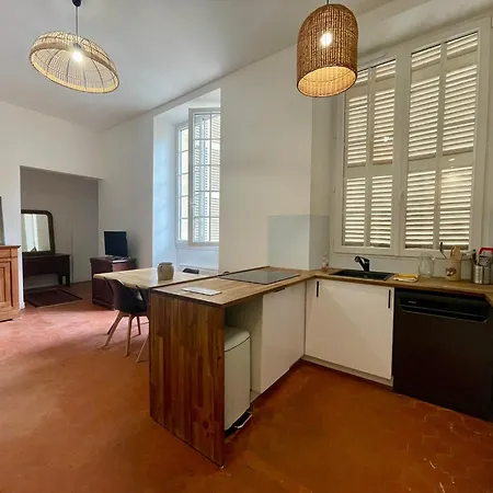 Le Zeus - St Henri Seafront Unique 2bedrooms דירה קאן